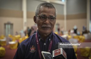 Pegawai Pengurus SPR Parlimen Lembah Pantai, Ab Salim Mansor bercakap ketika ditemubual sempena persiapan Pilihan Raya Umum ke-14 (PRU14) di Pusat Komuniti Bukit Bandaraya, Bukit Bandaraya, Kuala Lumpur. foto AFFAN FAUZI, 08 MEI 2018