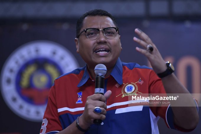 Ahli Panel merangkap Pengerusi Tetap MBM dan Presiden MAYC Kebangsaan, Mohd Syahbuddin Hashim bercakap pada Konvensyen Belia Kebangsaan sempena Hari Belia Negara 2018 di Pusat Belia Antarabangsa Kuala Lumpur. foto NOOR ASREKUZAIREY SALIM, 15 MEI 2018