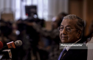 Reaksi Dr Mahathir Mohamad pada sidang media di Yayasan Kepimpinan Perdana, Presint 8, Putrajaya. foto AFIQ RAZALI, 16 MEI 2018.