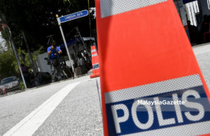 Polis hari ini merakamkan keterangan bekas perdana menteri Datuk Seri Mohd Najib Tun Razak berhubung pemeriksaan dan serbuan polis di tiga unit kediaman di Pavilion Residences di sini pada 18 Mei lepas.