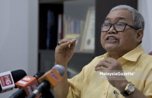 Presiden PERKASA yang memohonkan perletakan jawatan, Datuk Ibrahim Ali bercakap kepada media pada sesi sidang akhbar khas di Ibu Pejabat PERKASA, Kuala Lumpur. foto FAREEZ FADZIL, 25 MEI 2018
