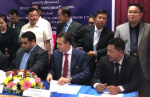 Majlis menandatangani persefahaman (MoU) kemudahan penyenggaraan, pembaikan dan baik pulih (MRO) antara Awan Mega Sdn. Bhd. dan Kerajaan Laos berlangsung di Laos baru-baru ini.