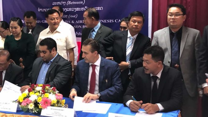 Majlis menandatangani persefahaman (MoU) kemudahan penyenggaraan, pembaikan dan baik pulih (MRO) antara Awan Mega Sdn. Bhd. dan Kerajaan Laos berlangsung di Laos baru-baru ini.
