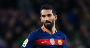 Arda Turan kini dipinjamkan ke kelab Basaksehir di Liga Turki oleh Barcelona.