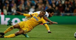 Douglas Costa pemain antarabangsa Brazil