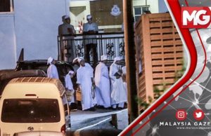 Video – TERKINI : Pelajar Tahfiz Solat Hajat di Kediaman Najib
