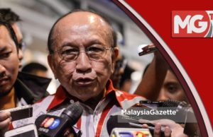 “Saya Tak Gerun Pun Kalau Kena Pecat” – Rais Yatim