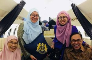 Guna jet peribadi atas jemputan rasmi, kata Nurul Izzah