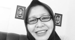 Ibu kepada penyanyi Akim,, Aminah Bahari telah meninggal dunia semalam. Foto Instagram Akim.