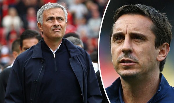 Gary Neville mencadangkan tempoh Jose Mourinho berada di Old Trafford sepatutnya sudah berakhir.