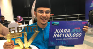 Pada pertandingan peringkat akhir, Fitri menyampaikan lagu Zinnirah pada pusingan solo, manakala lagu Al Nuraa Yang 5 Yang 6 bagi pusingan battle bersama Adeep Nahar.