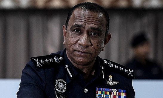 Ketua Polis Johor, Datuk Mohd. Khalil Kader Mohd. berkata, semua mereka berusia 17 hingga 58 tahun ditahan dalam tiga serbuan berasingan di negeri ini menerusi Op Soga Piala Dunia 2018.