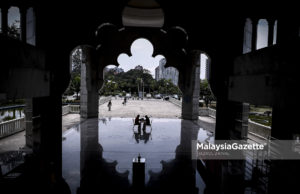 Daily Life – Zakat Fitrah Bulan Ramadan