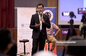 Naib Ketua Pemuda AMANAH, Wan Anwar Wan Ibrahim menyampaikan ucapan pada Program Sekolah Politik "Wacana Malaysia Baru : Perubahan dan Kesinambungan" di Pusat Belia Antarabangsa, Cheras. foto FAREEZ FADZIL, 07 JUN 2018