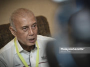 Rahim Tamby Chik saman DAP kerana kaitkannya dengan pelbagai skandal Rahim Tamby Chik.