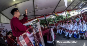 Ketua UMNO Bahagian Bandar Tun Razak, Datuk Rizalman Datuk Mokhtar berucap pada Mesyuarat Perwakilan UMNO Bandar Tun Razak di Laman Tun Razak, Kuala Lumpur. foto HAZROL ZAINAL, 30 JUN 2018.