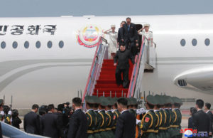 Kim Jong-Un hanya melakukan hanya satu lawatan luar negara dengan menggunakan pesawat sejak menjadi pemimpin Korea Utara pada 2011.