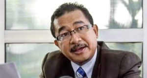 Selepas 44 hari Pilihan Raya Umum ke-14 dilangsungkan, Ahli Parlimen Bagan Serai, Datuk Dr Noor Azmi Ghazali bertindak mengumumkan keputusannya untuk meninggalkan UMNO dan Barisan Nasional.