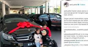 Wawa Zainal mendapat hadiah sebuah kereta mewah, Mercedes Benz C200 berwarna hitam daripada suaminya, Aeril Zafril.