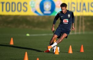 Piala Dunia 2018: Neymar pulih sepenuhnya Neymar telah kembali pulih sepenuhnya daripada pembedahan bagi merawat kecederaan kakinya yang patah sejak Mac lalu.