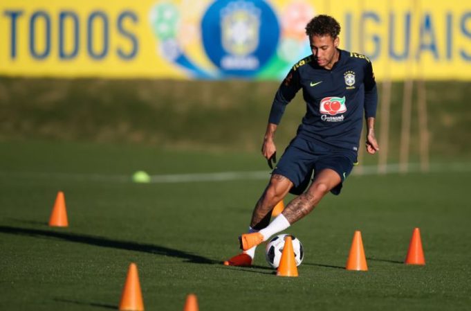 Neymar telah kembali pulih sepenuhnya daripada pembedahan bagi merawat kecederaan kakinya yang patah sejak Mac lalu.