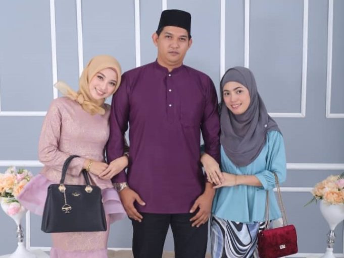 Fadli Fathullah bersama isteri pertama, Sherrylin (kiri) dan Sabrina semasa menyambut Hari Raya Aidilfitri di Sandakan baru-baru ini.