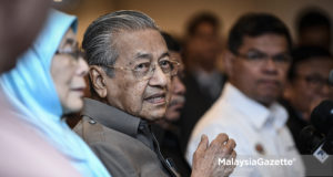 Perdana Menteri yang juga Pengerusi Pakatan Harapan, Tun Dr Mahathir Mohamad bercakap pada sidang media selepas mempengerusikan Mesyuarat Majlis Presiden Pakatan Harapan di Yayasan Kepimpinan Perdana (YKP), Putrajaya. foto HAZROL ZAINAL, 06 JULAI 2018.