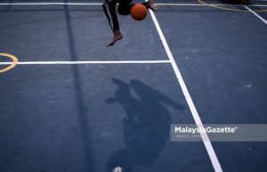 Daily Life – Berkaki Ayam Untuk FIFA World Cup 2018
