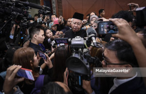 Akaun peribadi bekas Perdana Menteri, Datuk Seri Najib Tun Razak sudah tidak lagi dibekukan dan tindakan tersebut dikatakan dilakukan secara senyap-senyap.