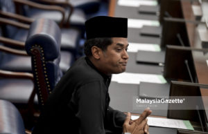 Pembangkang keluar dewan, KJ teruskan angkat sumpah
