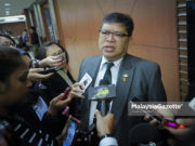 Kerajaan campuran Bersatu, PH penyelesaian terbaik kemelut politik di Kedah Ahli Parlimen Sungai Petani, Datuk Johari Abdul bercakap kepada media pada Sidang Dewan Rakyat di Bangunan Parlimen, Kuala Lumpur. foto SYAFIQ AMBAK, 30 JULAI 2018