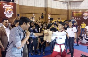 ‘Saya belum ada pegawai rasmi cuma kawan bantu’ Menteri Belia dan Sukan, Syed Saddiq merasmikan majlis penutup dan penyampaian pingat Kejohanan Taekwando Remaja Nestlé Koko Krunch di Kuala Lumpur hari ini.