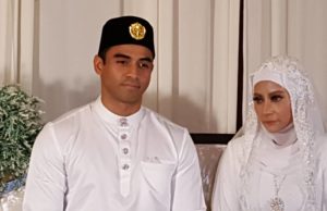 Beza umur 18 tahun bukan penghalang buat pelakon Ariff Aziz dan penerbit Datuk A.Aida bergelar suami isteri.