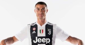 Sebanyak 520,000 helai jersi Christiano Ronaldo terjual dalam masa 24 jam selepas perpindahan legenda Portugal itu dari Real Madrid.