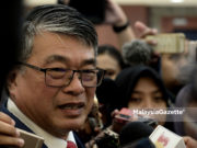 JIM disyor guna kamera badan pantau Notis Penolakan Masuk Ahli Parlimen Selayang, William Leong Jee Keen bercakap kepada media ketika menghadiri sesi perbahasan di Dewan Rakyat, Bangunan Parlimen, Kuala Lumpur. foto IQBAL BASRI, 06 OGOS 2018