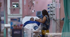 Suasana di Zon Merah Unit Trauma dan Kecemasan yang menempatkan pesakit-pesakit tenat di Hospital Kuala Lumpur. foto SAFWAN MANSOR, 13 OKTOBER 2017