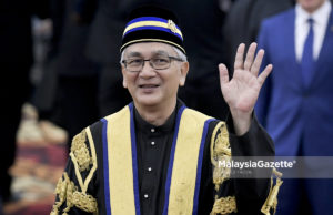 Yang Dipertua Dewan Rakyat, Datuk Mohamad Ariff Md. Yusof pada hari pertama persidangan Dewan Rakyat Parlimen ke-14 di Bangunan Parlimen, Kuala Lumpur. foto FAREEZ FADZIL, 16 JULAI 2018