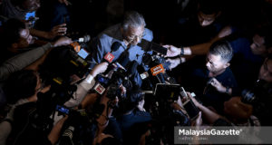 Perdana Menteri, Tun Dr. Mahathir Mohamad bercakap kepada media selepas Majlis Pelancaran Hospital Pakar Cardiac Vascular Sentral di Kuala Lumpur. foto HAZROL ZAINAL, 16 OGOS 2018.