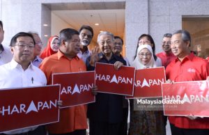 Lambang Pakatan buka tirai di Balakong