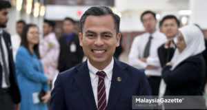 Ahli Parlimen Lembah Pantai, Fahmi Fadzil ketika menghadiri sesi perbahasan di Dewan Rakyat, Bangunan Parlimen, Kuala Lumpur. foto FAREEZ FADZIL, 16 OGOS 2018