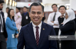 Ahli Parlimen Lembah Pantai, Fahmi Fadzil ketika menghadiri sesi perbahasan di Dewan Rakyat, Bangunan Parlimen, Kuala Lumpur. foto FAREEZ FADZIL, 16 OGOS 2018
