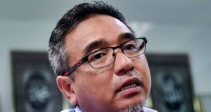 Adly Zahari
