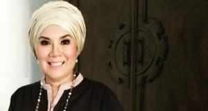 Ras Adiba Radzi merupakan Pengerusi dan Pengasas Persatuan OKU Sentral.