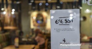 Kementerian Perdagangan Dalam Negeri dan Hal Ehwal Pengguna menerima 823 aduan khususnya berkaitan kenaikan harga barangan sejak Cukai Jualan dan Perkhidmatan (SST) dilaksanakan pada 1 Sept lepas.