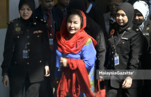 Isteri bekas perdana menteri, Datin Seri Rosmah Mansor diminta  hadir memberi keterangan di ibu pejabat Suruhanjaya Pencegahan Rasuah Malaysia (SPRM) di Putrajaya esok.