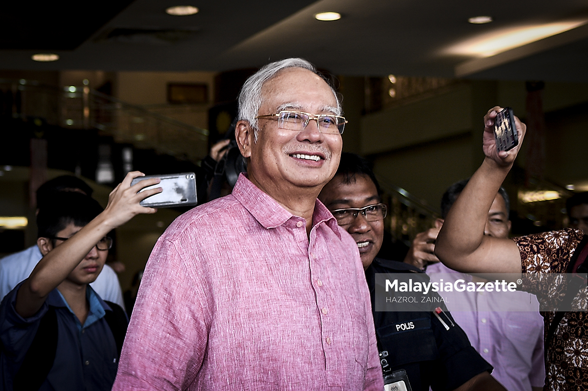 MGF21092018_NAJIB BAYAR IKAT JAMIN07