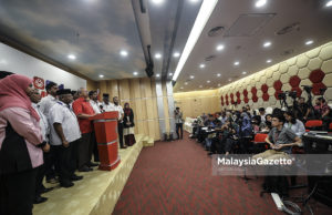 Setiausaha Agung UMNO, Tan Sri Annuar Musa bercakap pada sidang media mengenai perkembangan terkini dasar parti UMNO di Menara Dato Onn Pusat Dagangan Dunia Putra (PWTC), Kuala Lumpur. foto AFFAN FAUZI, 24 SEPTEMBER 2018