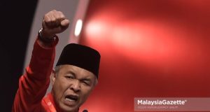 Presiden UMNO, Datuk Seri Ahmad Zahid Hamidi berucap pada Ucapan Dasar sempena Perhimpunan Agung UMNO 2018 di Dewan Merdeka, Pusat Dagangan Dunia Putra (PWTC), Kuala Lumpur. foto NOOR ASREKUZAIREY SALIM, 29 SEPTEMBER 2019