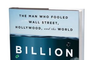 Ahli perniagaan, Low Taek Jho atau Jho Low yang dikehendaki oleh kerajaan Malaysia tampil membidas buku ‘Billion Dollar Whale: The Man Who Fooled Wall Street, Hollywood, and the World’ sebagai ‘sejarah segera’ yang cuba diada-adakan oleh pihak tertentu.