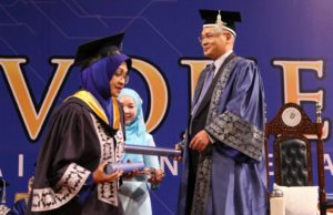 Fauziah Nawi terima Sijil Sarjana Lakonan